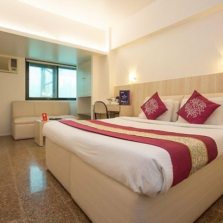 Hotel Samraj Mumbai Exterior photo