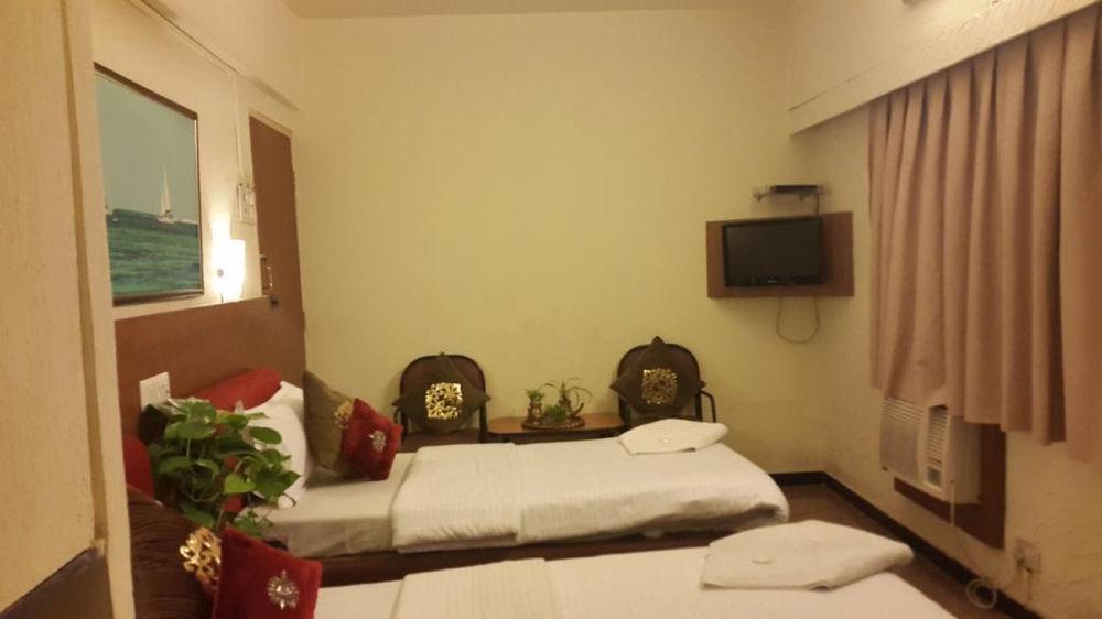 Hotel Samraj Mumbai Exterior photo